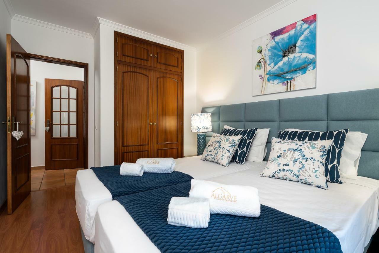 Sea La Vie Beach & Golf Apartment Lagos Esterno foto